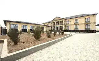 Открытие новой гостиницы в Айтеке би: вклад в развитие местного туризма и экономики