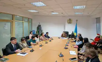 Прощание с Болатом Калмагамбетовым на заслуженном отдыхе и поздравление с Новым годом в Комитете