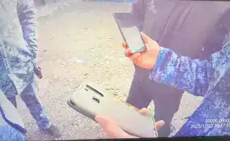 Экскаваторщик и его тайный телефонный груз