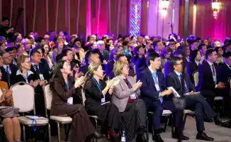 Казахстан поднялся на второе место в мировом рейтинге признания труда педагогов, сообщает министр просвещения