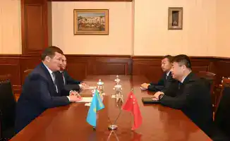 Обсуждение развития газовых месторождений и условий труда в компании Петро Казахстан Инк