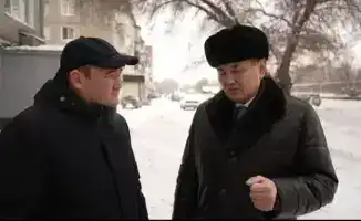 Аким ВКО акцентирует внимание на важности комплексной уборки улиц Усть-Каменогорска от снега и взаимодействии с местными предпринимателями