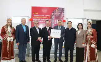 В Алматы открыли книжную полку китайского издательства «Феникс»