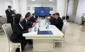 Подписание меморандума между Региональным центром развития и Казахским национальным университетом: новый шаг в развитии цифровых технологий и инноваций в Алматинской области