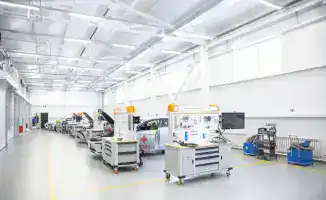 Будущее беспилотного транспорта в Казахстане: социальные изменения и технологические достижения