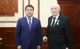 Нурдаулет Килыбай осветил путь трудовых героев Мангистау