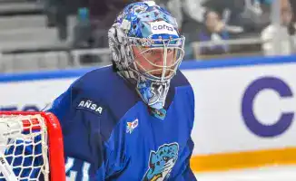 Московское 'Динамо' принимает 'Барыс' в матче КХЛ: где смотреть прямую трансляцию