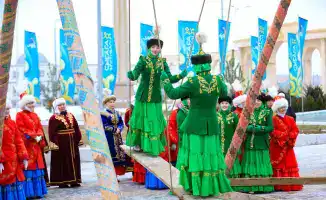 Мода и культура на фестивале в Актобе