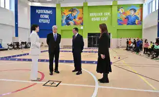 Президент посетил первый в стране Центр инклюзивного спорта для людей с ограниченными возможностями