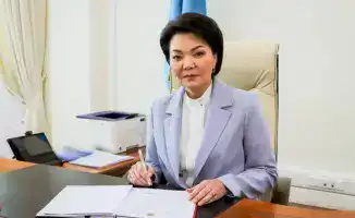 Жакупова поздравила казахстанцев с наступающим 2026 годом