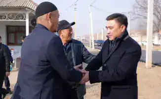 В Шымкенте в жилом массиве "Айкөл" открыли кран с чистой водой для 38 домов!