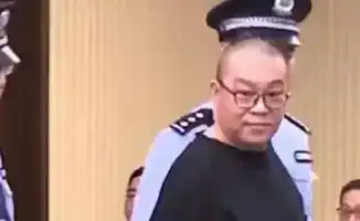 Казнь экс-главы Huarong International: сигнал о жёсткой борьбе с коррупцией в Китае