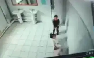 Инцидент в казахстанской школе-интернате: Аким Жамбылской области называет произошедшее 'игрой'