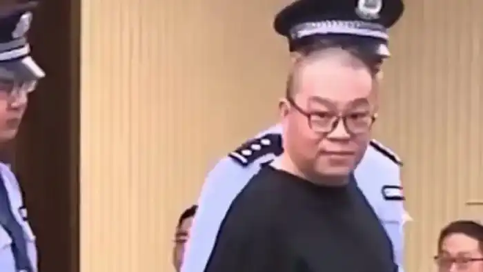 Казнь экс-главы Huarong International: сигнал о жёсткой борьбе с коррупцией в Китае Павлодаре