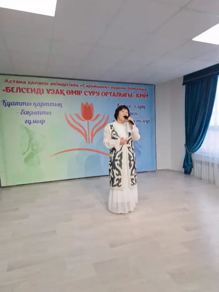 Ансамбль «Нура әуендері»: в Астане пенсионеры провели зажигательный вечер песни (4)