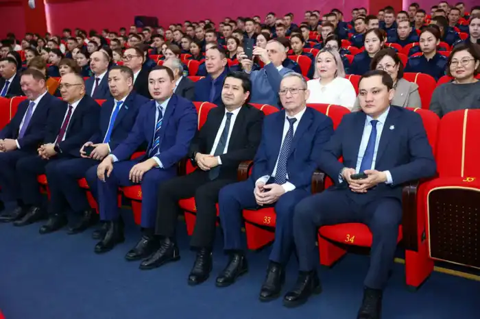 В Костанае прошёл молодёжный форум «Жас Қолдаушы» (4)