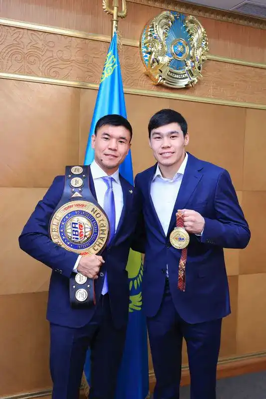 Ермаганбет Булекпаев поздравил карагандинских боксёров с высокими достижениями на чемпионате мира (7)