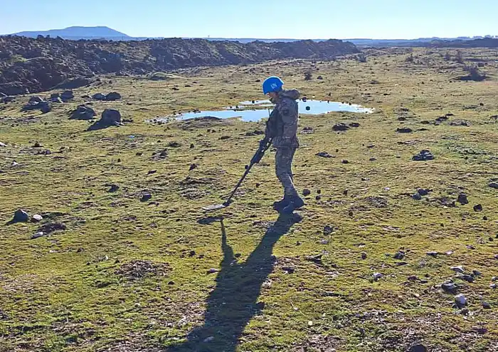 Казахстанские саперы успешно уничтожили более 1200 взрывоопасных предметов на Голанских высотах Павлодаре