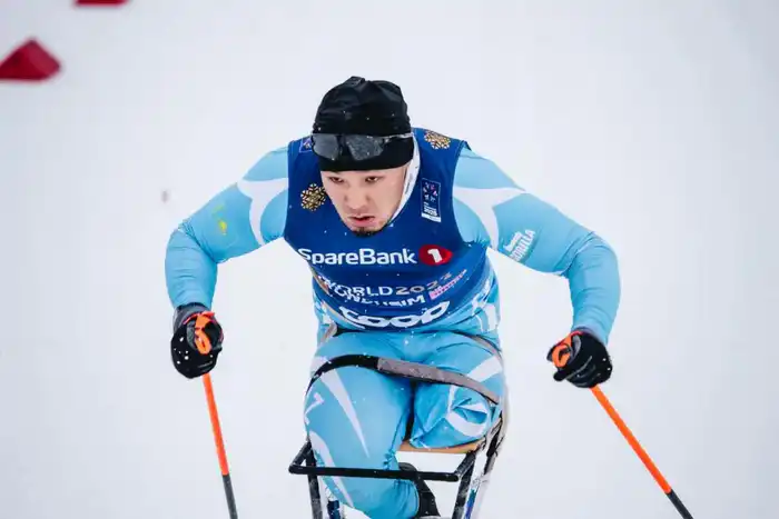 Ербол Хамитов завоевал бронзовую медаль этапа Кубка мира по пара биатлону (4)