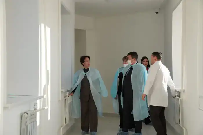 Заместитель акима области проинспектировала медицинские и социальные объекты района Биржан сал (3)