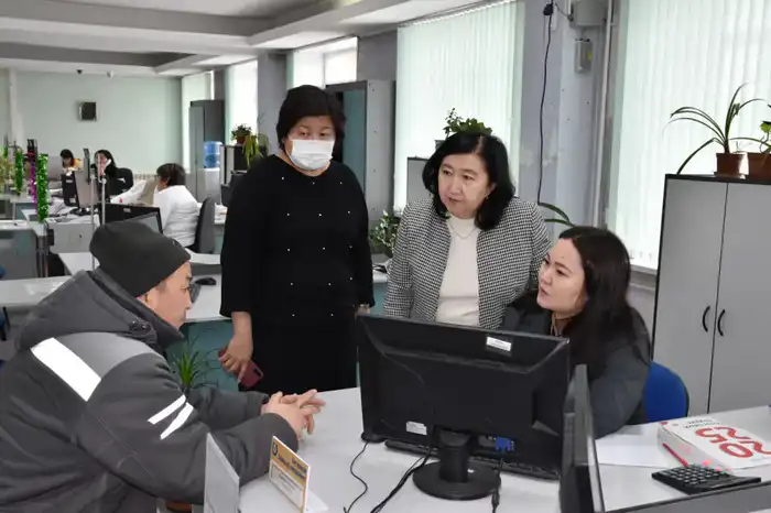 В Усть-Каменогорске прошла акция «Народный бухгалтер» (2)