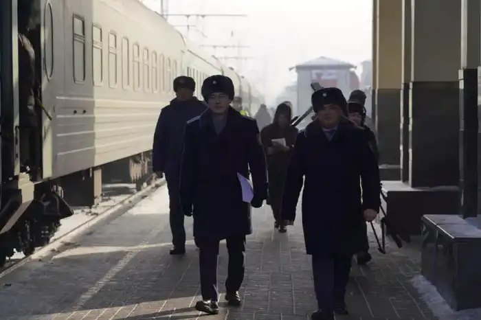 Прокуроры на колесах: профилактика правонарушений и информирование населения в Астане Павлодаре