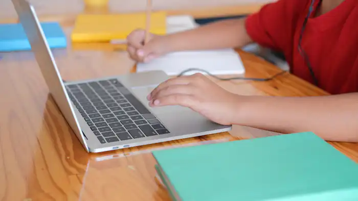 Астана: младшие школьники переходят на дистанционное обучение 23 января Павлодаре