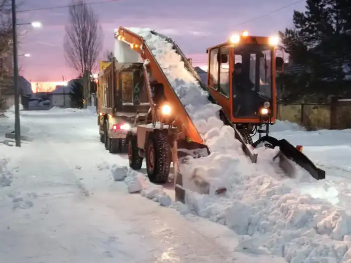 Более двух миллионов кубометров снега вывезли из Астаны с начала зимы (4)