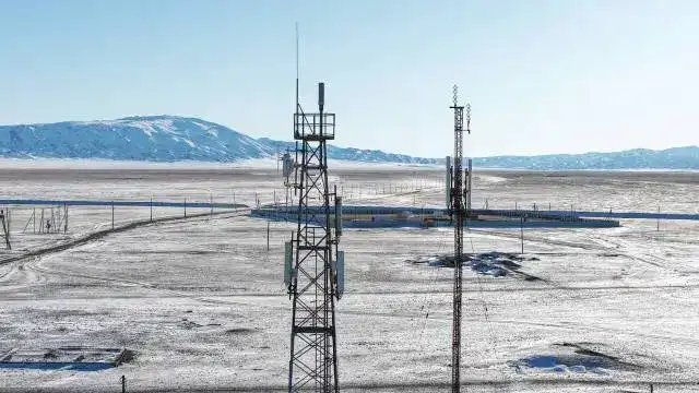 В Зайсанском районе завершено возведение антенно-мачтового сооружения (5)