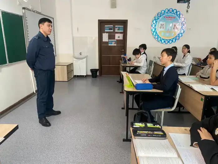 Как школьники получают карту против коррупции? Павлодаре