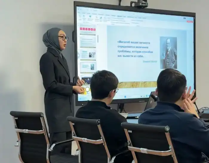 Эмоции под контролем: семинар по развитию эмоционального интеллекта в МПС РК как ключ к гармонии на госслужбе Павлодаре