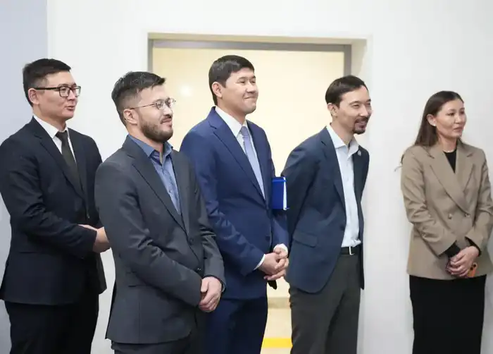 Мост между прошлым и будущим: Дархан Жазықбай и «Школа аналитики» обсуждают эволюцию государственного управления Павлодаре