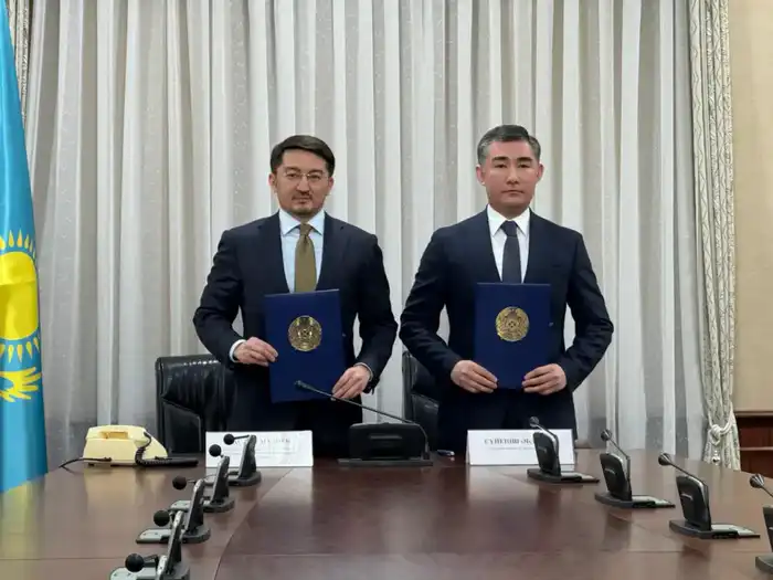 Мобильная связь появится на автодорогах Казахстана (2)