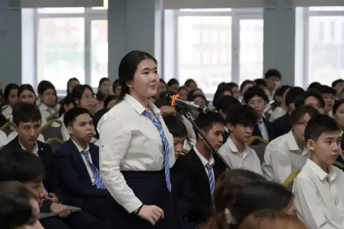 Внедрение экологической культуры у школьников: ключ к сохранению водных ресурсов в условиях климатических изменений Павлодаре