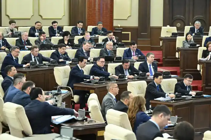 Казахстан и Китай запускают три проекта в сфере возобновляемой энергии на сумму 2,2 миллиарда долларов Павлодаре