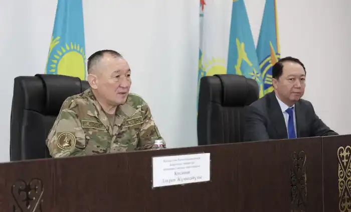 Министр обороны проинспектировал военные объекты в Кызылординской области (10)