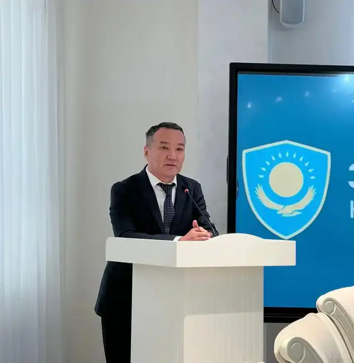 Обсуждение борьбы с правонарушениями: формирование уважения к закону у молодежи на круглом столе в университете «Туран-Астана» Павлодаре