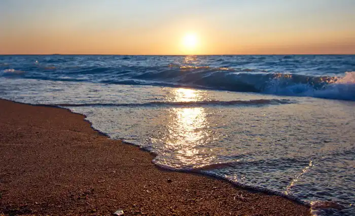 Туризм в Жетісу: до летнего сезона этого года на побережье Балхаша появятся два коммунальных пляжа Павлодаре