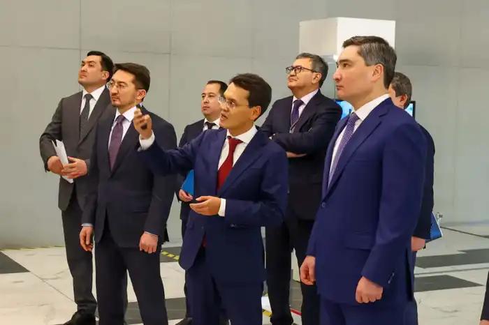 Олжас Бектенов проверил реализацию проекта «Долина ЦОДов» в Экибастузе Павлодаре