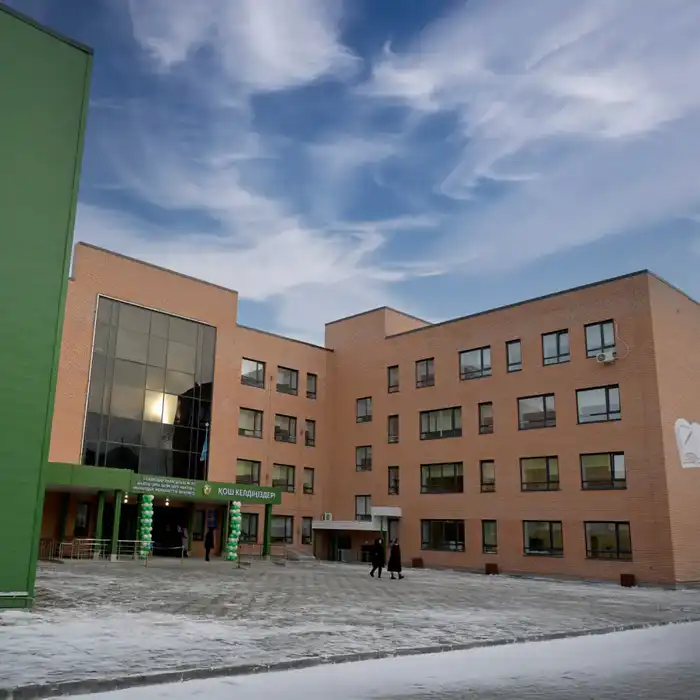 В Павлодаре открыта новая школа с 39 классами и STEM-лабораторией Павлодаре