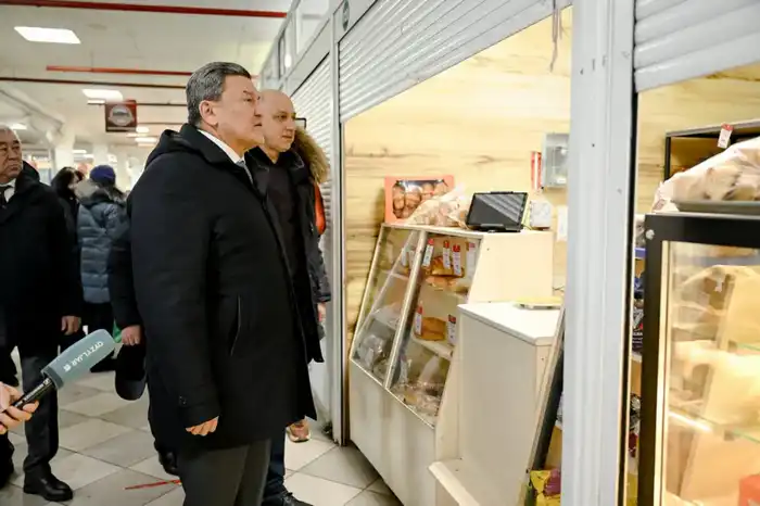 Аким области проверил цены на продукты питания (5)