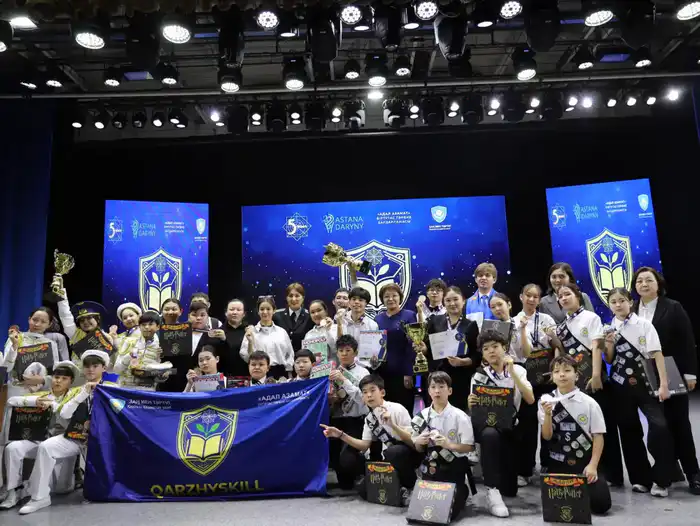 В Астане прошел финальный этап чемпионата QARZHYSKILL среди школьников (9)