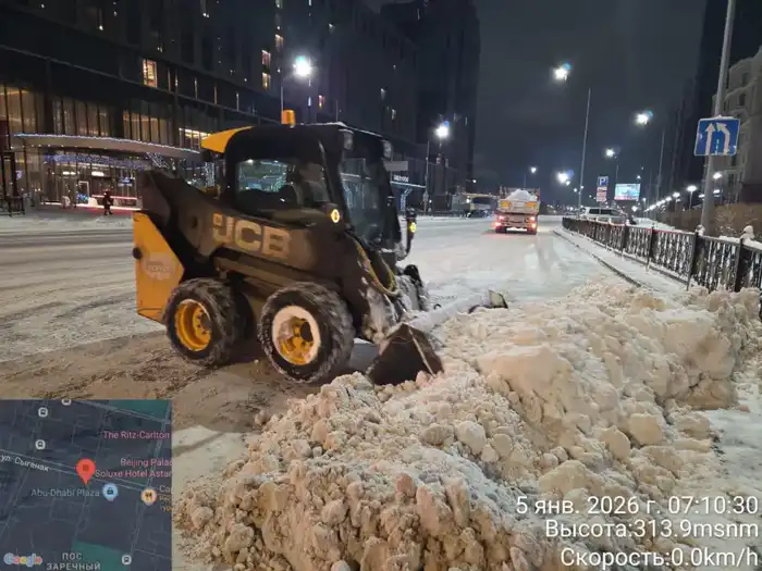 С начала зимнего сезона из Астаны вывезли более 1,6 млн кубометров снега (3)