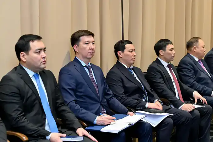 Состоялось специальное совещание по реализации задач, озвученных Президентом в интервью (4)