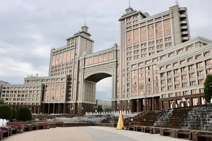 Министерство энергетики РК оценивает безопасность морских перевозок после инцидентов с танкерами в Черном море Павлодаре