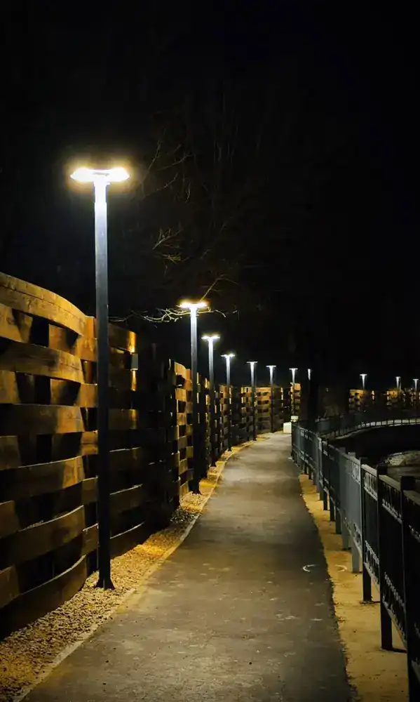 В Алатауском районе Алматы открылась новая пешеходная зона (3)