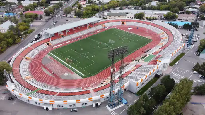 Стадион «Шахтёр» в Караганде: подготовка к стандартам UEFA Павлодаре