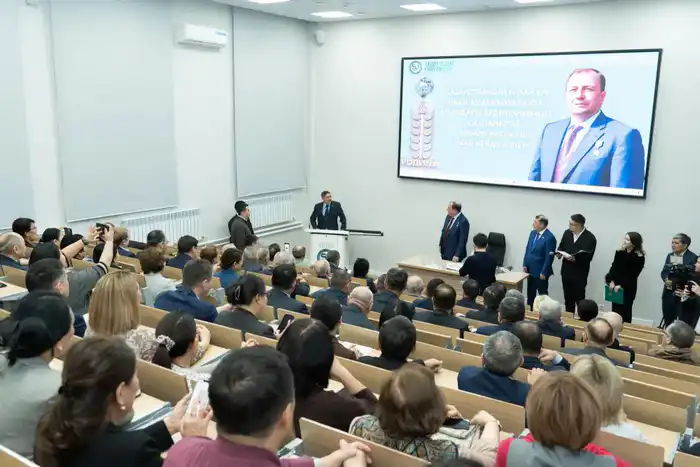 Именная Smart-аудитория Ивана Сауэра открылась в КАТИУ имени С. Сейфуллина (3)