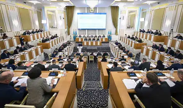 Казахстан укрепляет ценности брака и семьи в новой редакции Конституции Павлодаре