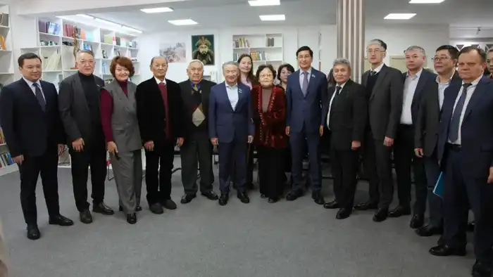 Депутаты Мажилиса и ученые Караганды обсудили реформы и социальные инициативы Павлодаре